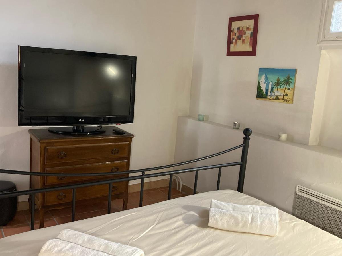 Le Cardinale - Un Voyage En Provence - 2 Chambres Avec Parking 普罗旺斯地区艾克斯 外观 照片
